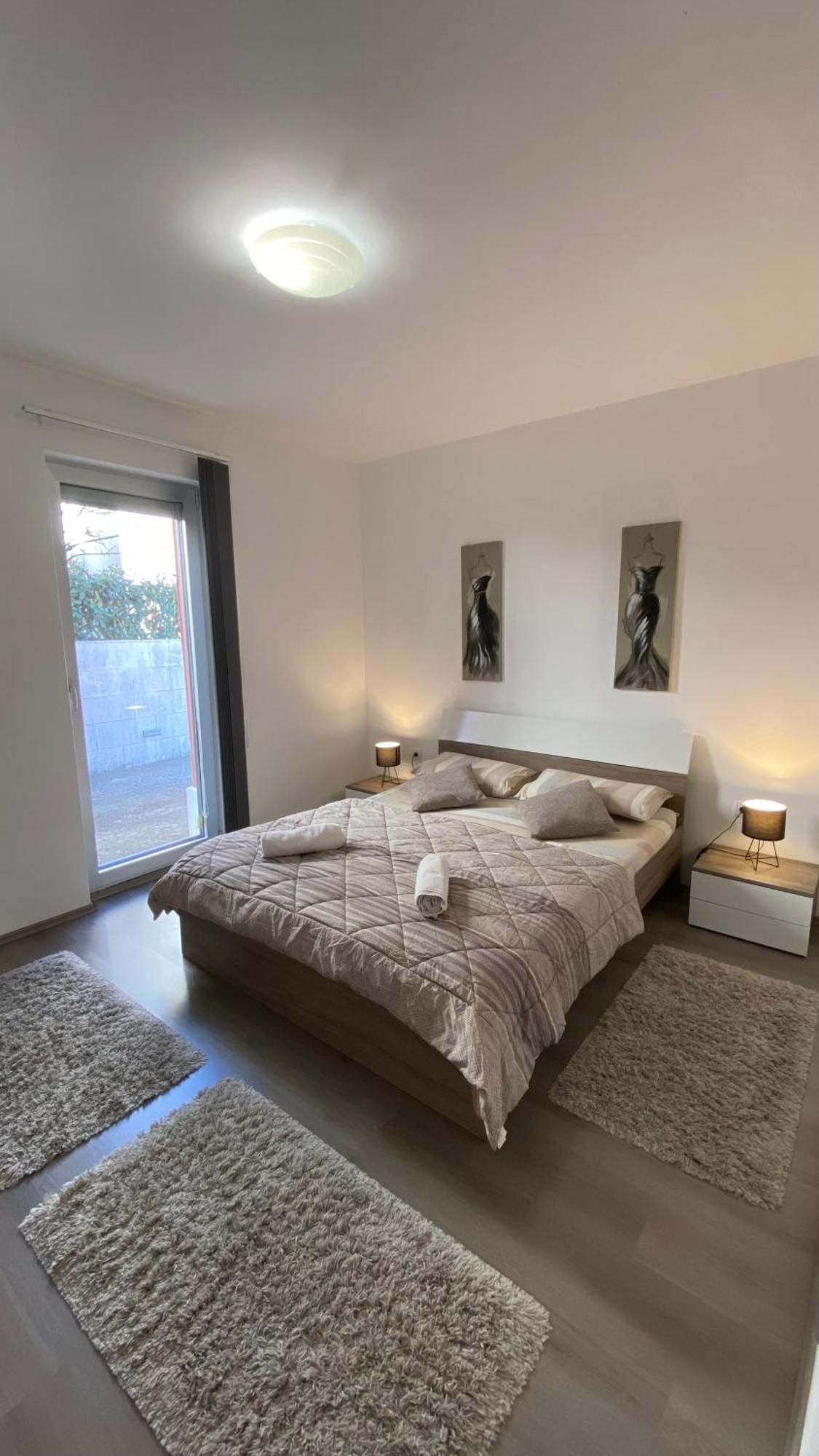 Ivni Apartmani Novigrad Istria Dış mekan fotoğraf