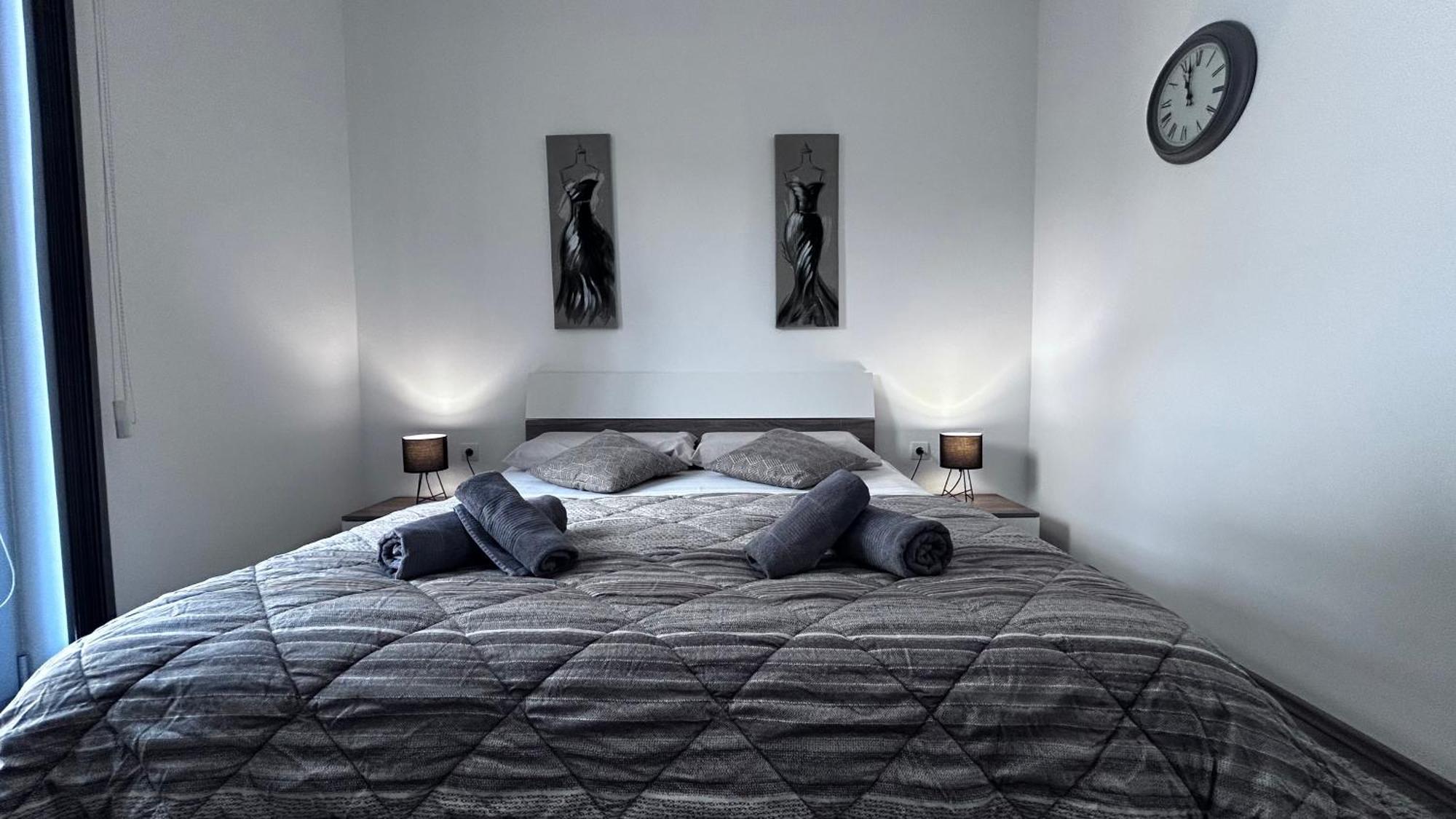 Ivni Apartmani Novigrad Istria Dış mekan fotoğraf